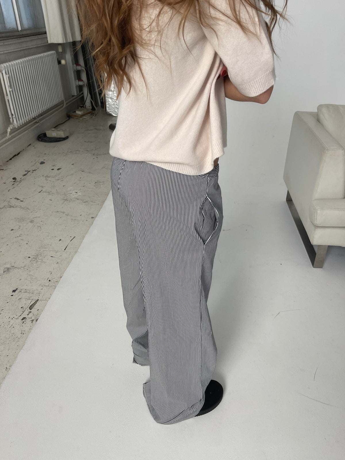 Adina low waisted pants with stripes - Black