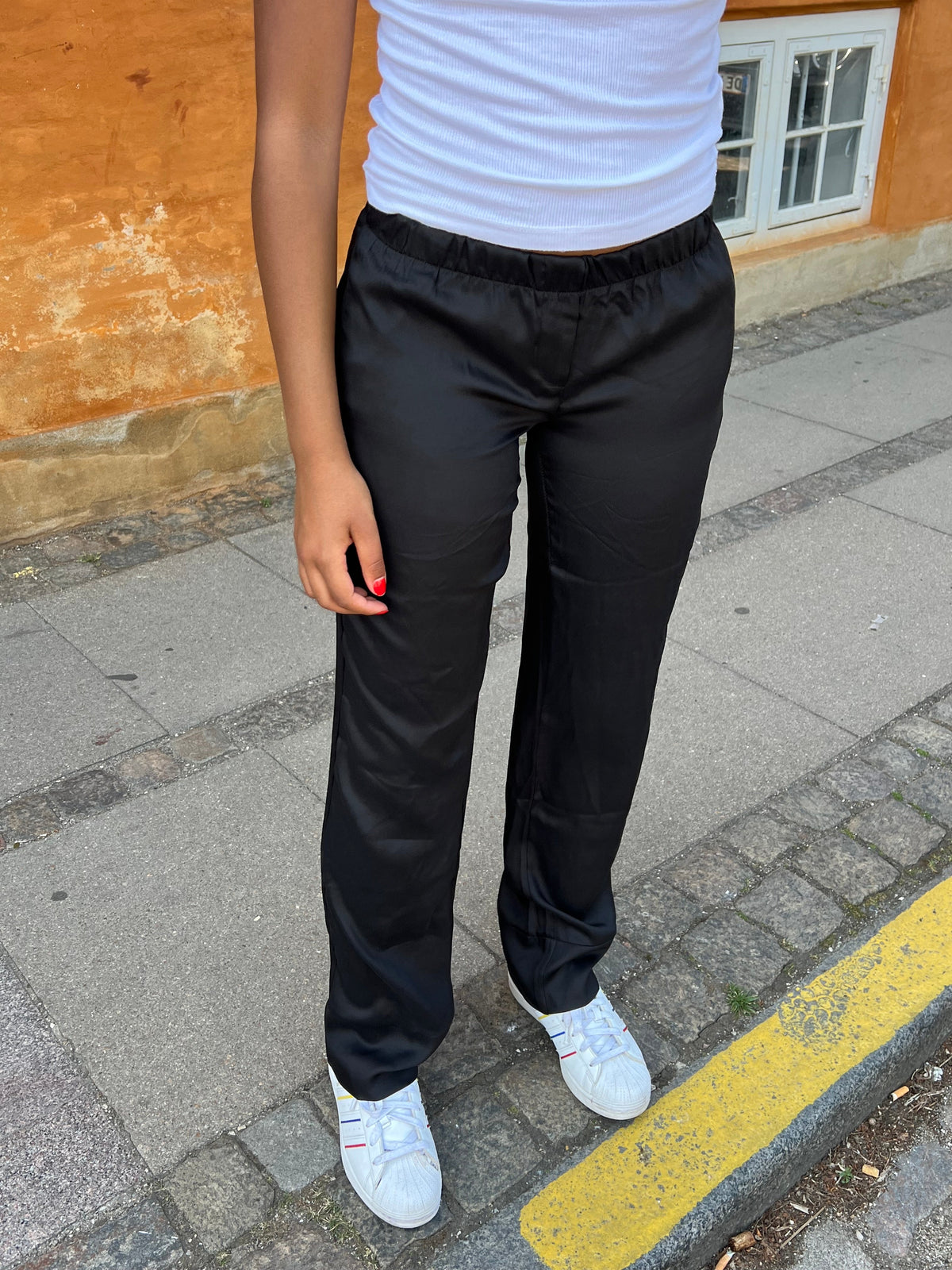 Lona low waist satin pants - Black