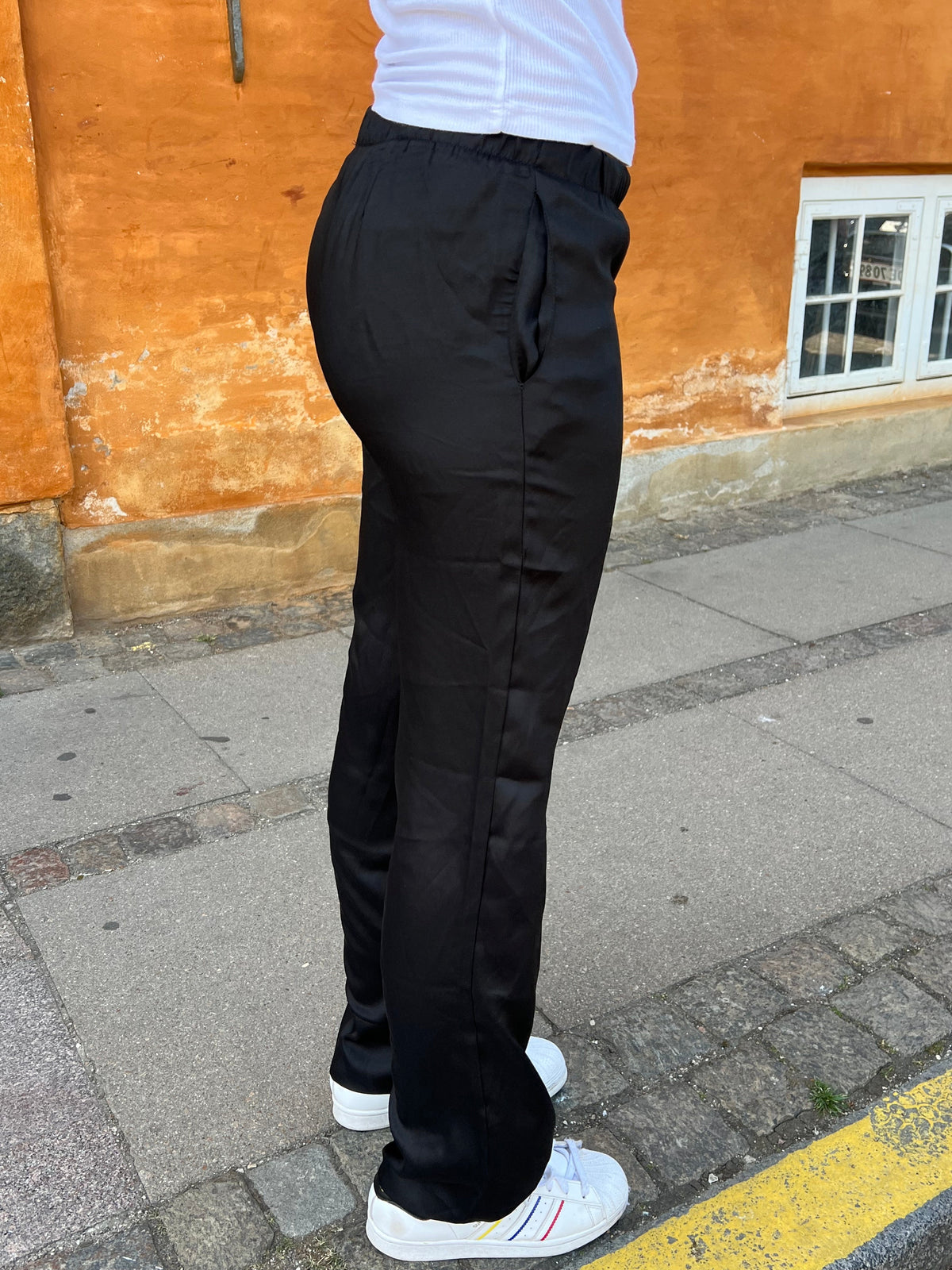 Lona low waist satin pants - Black