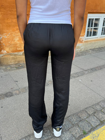 Lona low waist satin pants - Black