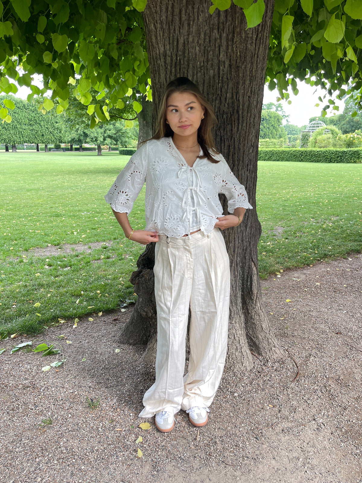Birna trousers in linen blend - Cream