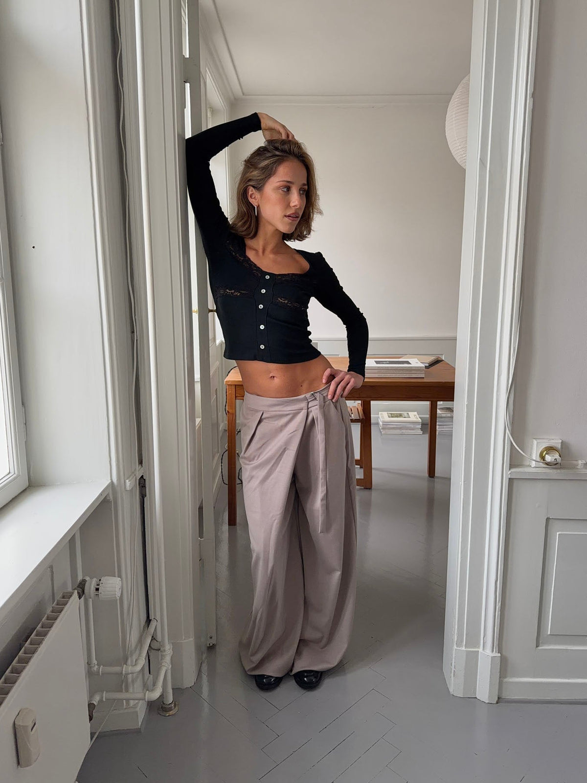 Trina suit pants with buckle detail - Beige