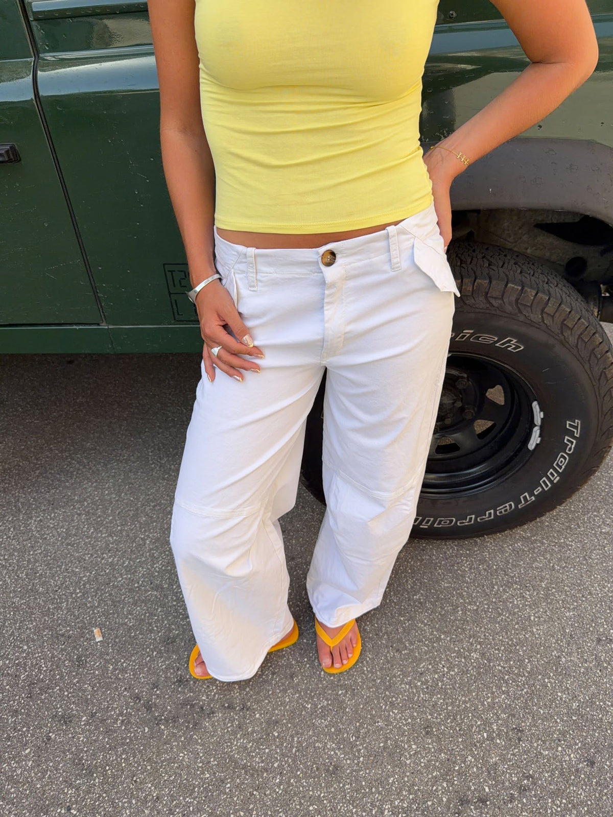 Salina pants with pocket detail - White