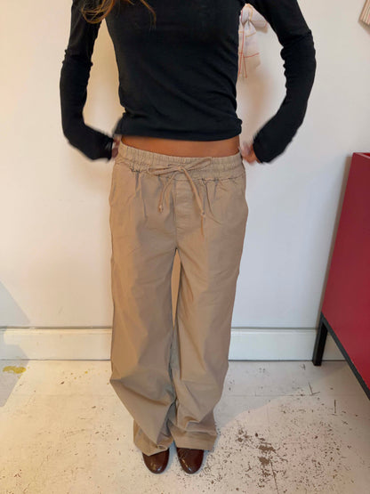 Lucille Pants with drawstring closure - Beige