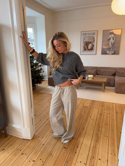 Lylana trousers with checkers – Beige