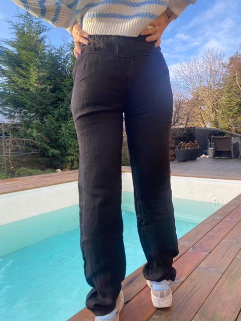 Aino linen pants - Black