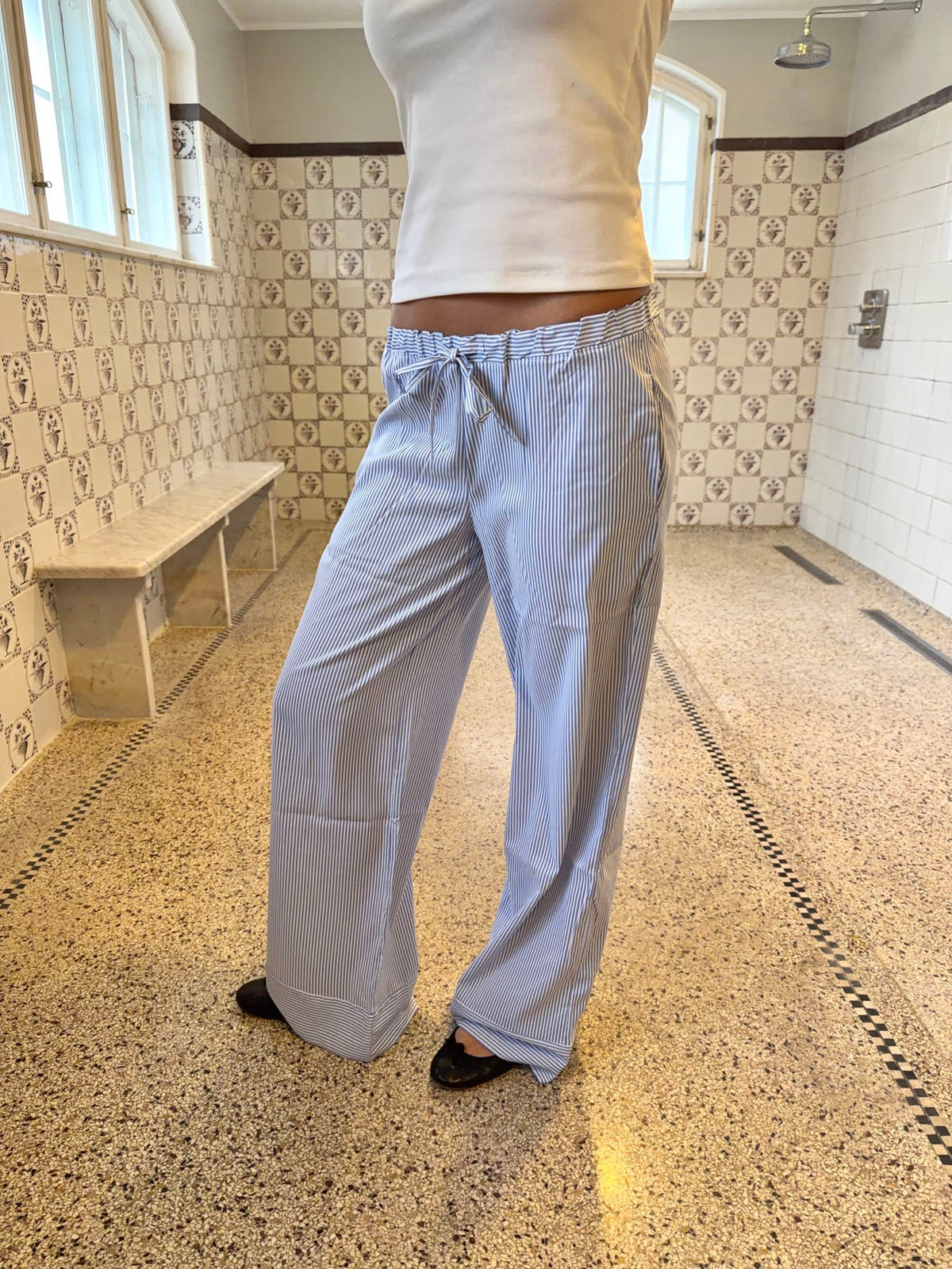 Adina low waisted pants with stripes - Blue